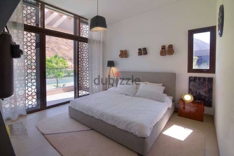 LUXURIOUS VILLA IN MUSCAT BAY FREE HOLD 9