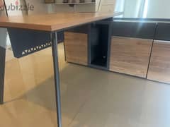 طاولة مكتب للبيع ط