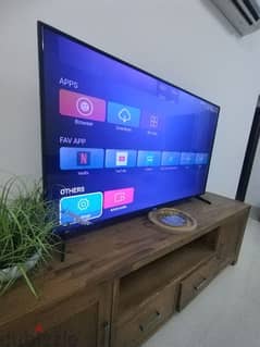 Nikai 65 inch smart tv