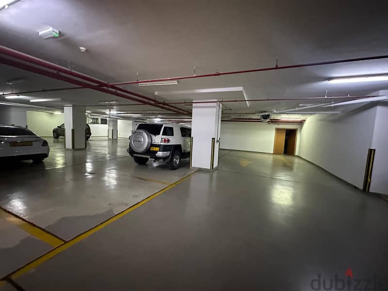 Commercial | basement parking| prime location 5