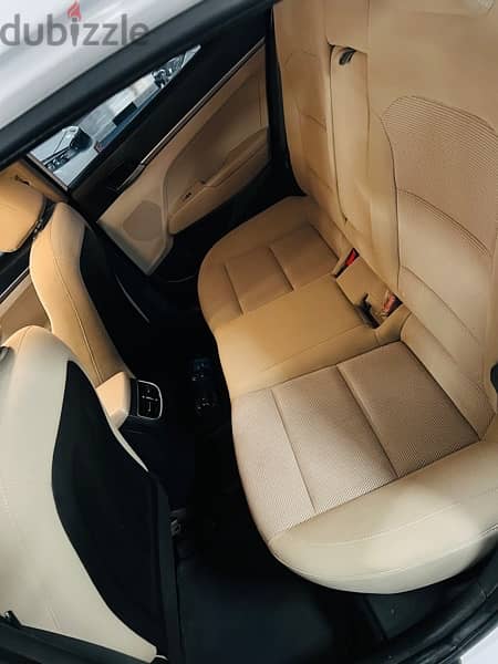 Hyundai Elantra 2017 1.6 GCC OMAn 5