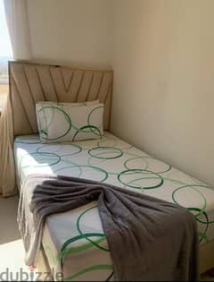 2 Beds with matress used 1 year 0