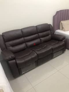 3 seater leather sofa ( recliner under warranty)