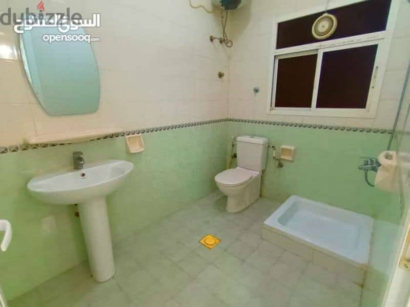 غرفه صاله حمام مطبخ حديقه خاصه ٢٥٠ ريال شامل الفواتير مجانا  بالخوير٣٣ 3