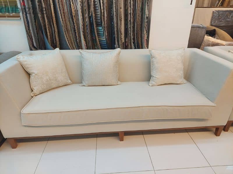 New sofa 8th seater Available 7