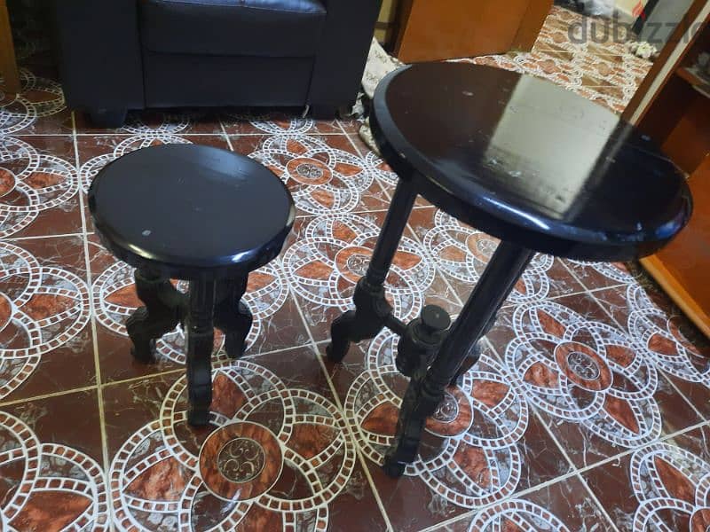 One tall n One short decorative stool pattern 3