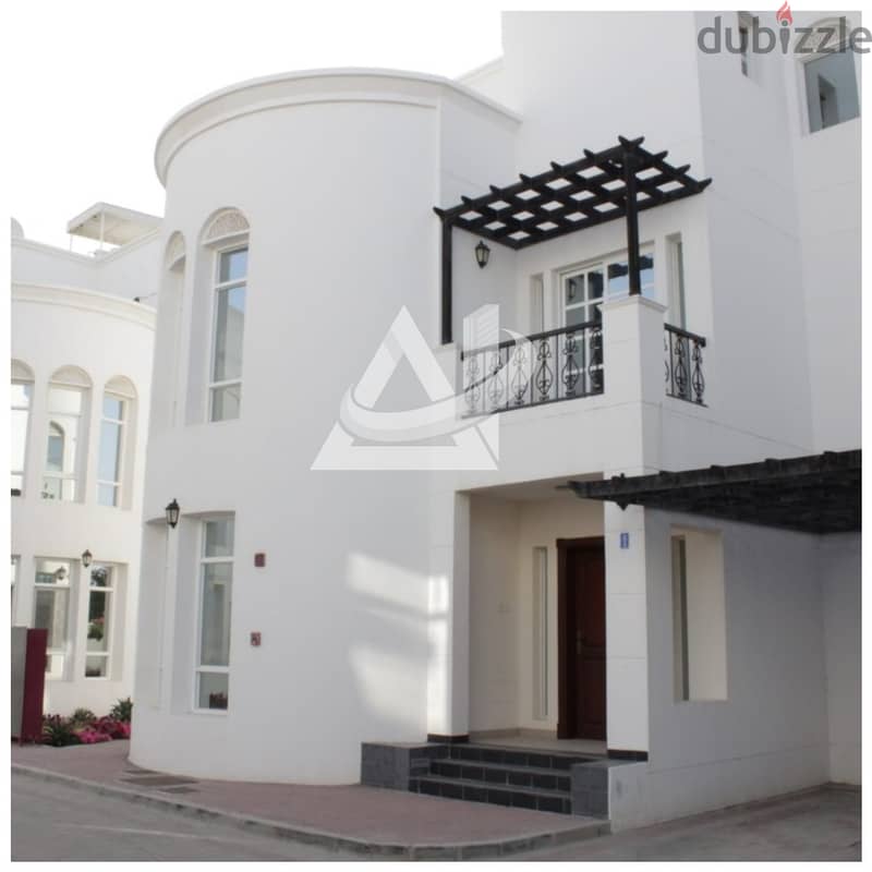 ADV 919** 3BHK + Maid's villa for rent located in Qurum - Hay Assarouj 0