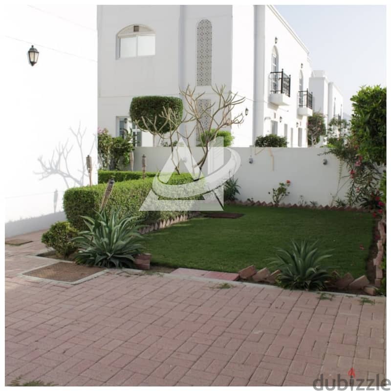 ADV 919** 3BHK + Maid's villa for rent located in Qurum - Hay Assarouj 10