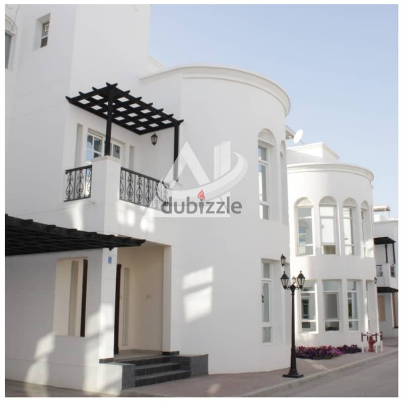 ADV 919** 3BHK + Maid's villa for rent located in Qurum - Hay Assarouj 12