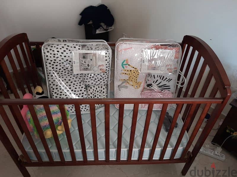 Juniors Baby Crib for sale 0