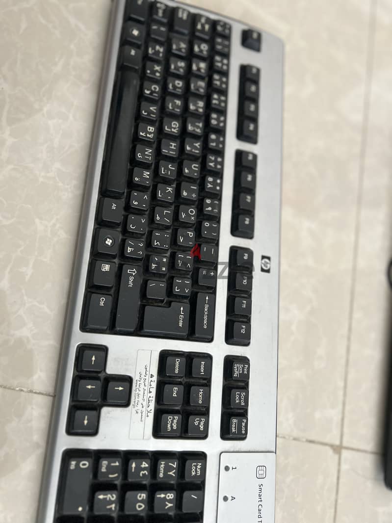 Keyboards in Excellent Condition - Low Price 1