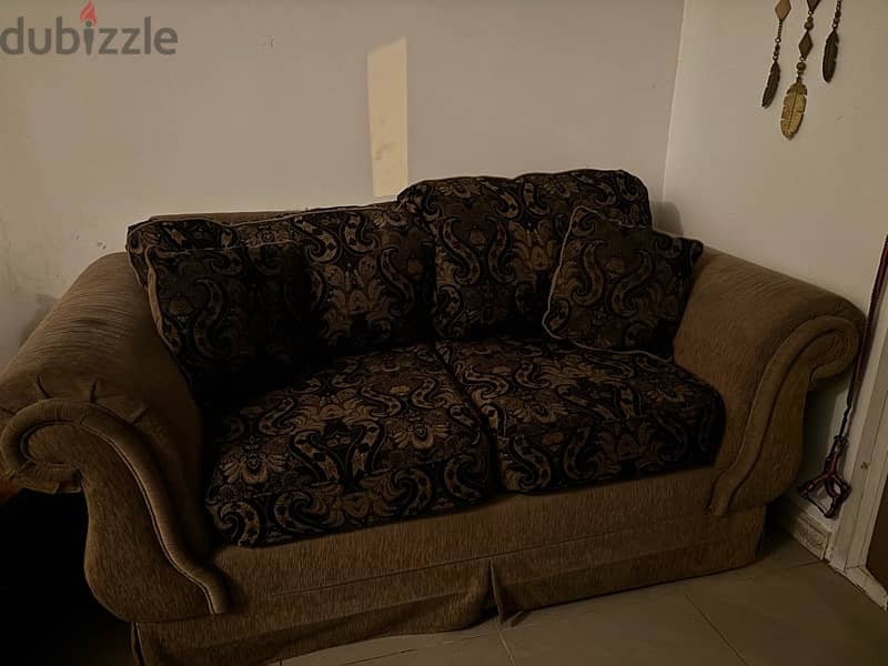 3 sofas for sale and 2 chairs 2