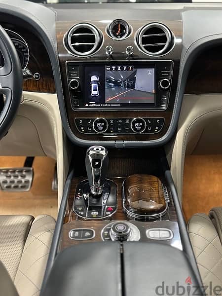 Bentley Bentayga 2017 6