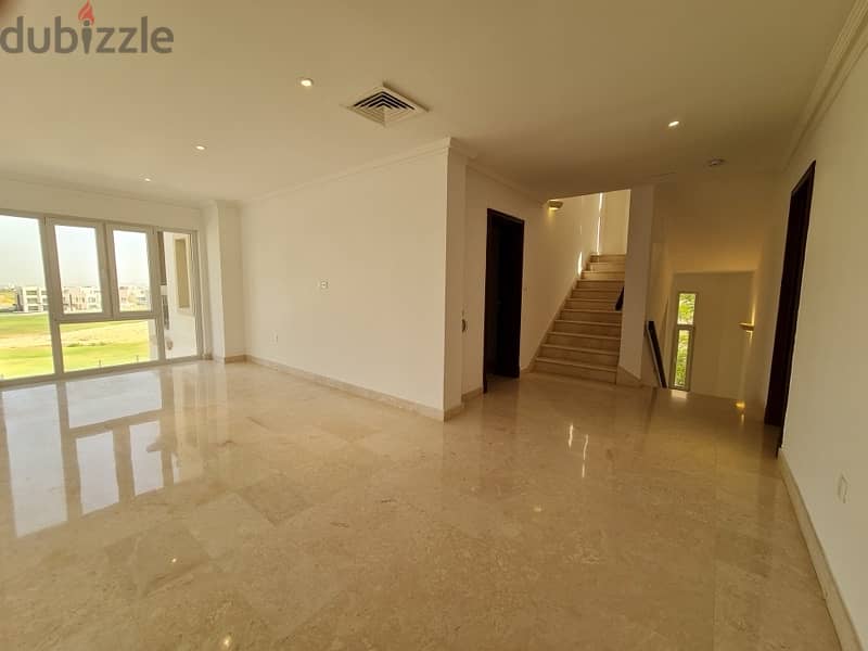 Large 6 Bedroom Villa for sale in Muscat Hills. 12