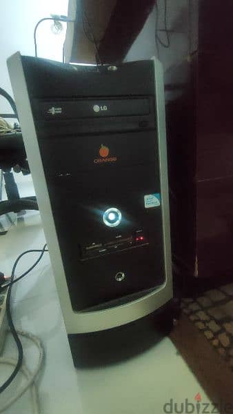 جهاز كمبيوتر من Dell 1