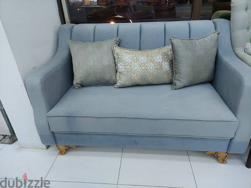 2 seater sofa without delivery 1 piece 40 rial 6