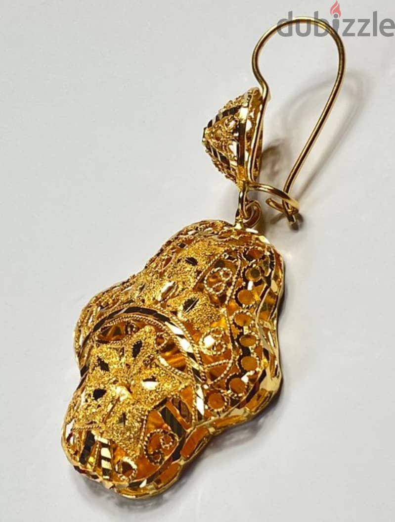 12.5 gram 21kt Gold Earrings 1