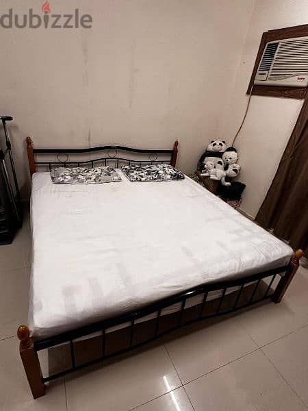 Bed King Size 4