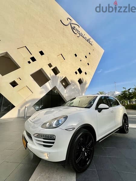 Porsche Cayenne 2012 3