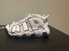 a Nike air uptempos Shoes in a very good condition really clean 0