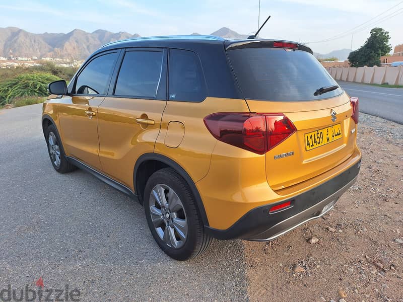 Suzuki Vitara 2023 with less than 6000km since new from Oman dealer 2