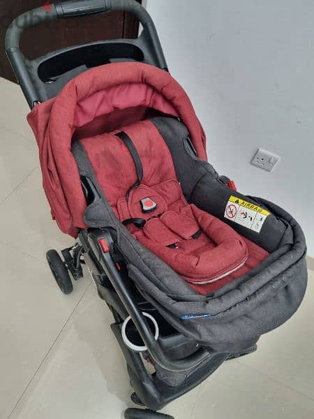 juniors Branded  stroller   with  car seat  for Sale 3
