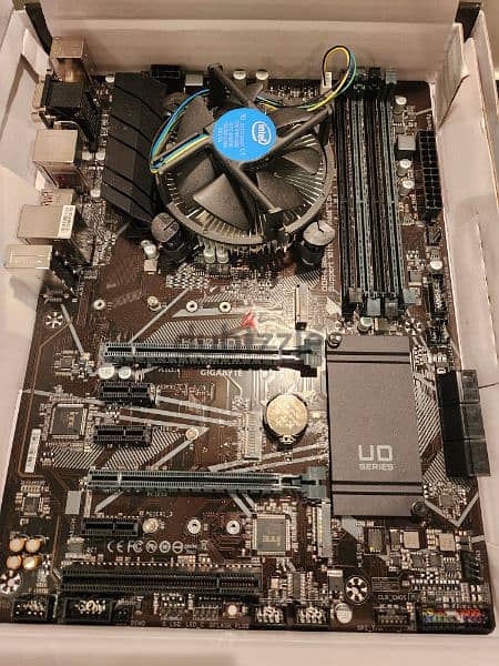 H470 HD3 Motherboard Gigabyte LGA 1200 with I3 CPU 0
