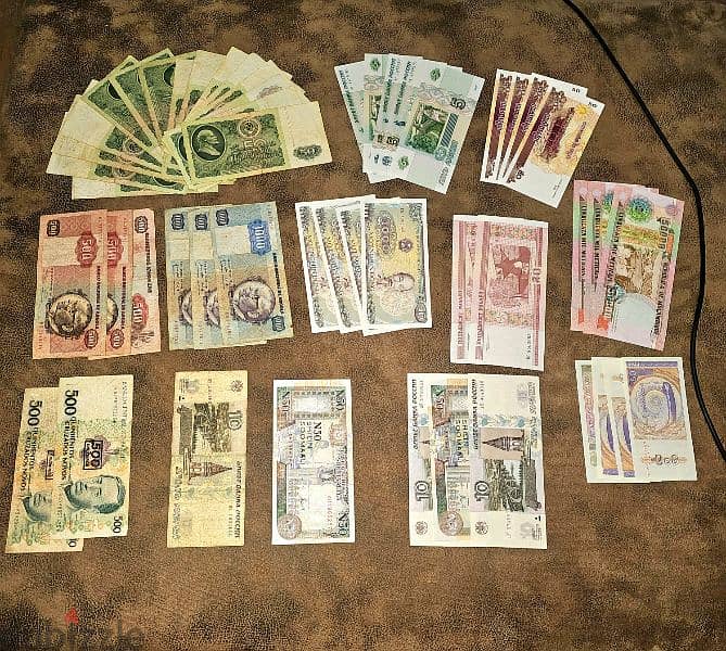 old currency collction أوراق العملة الأجنبية 6