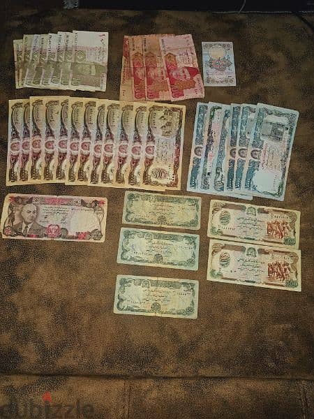 old currency collction أوراق العملة الأجنبية 14