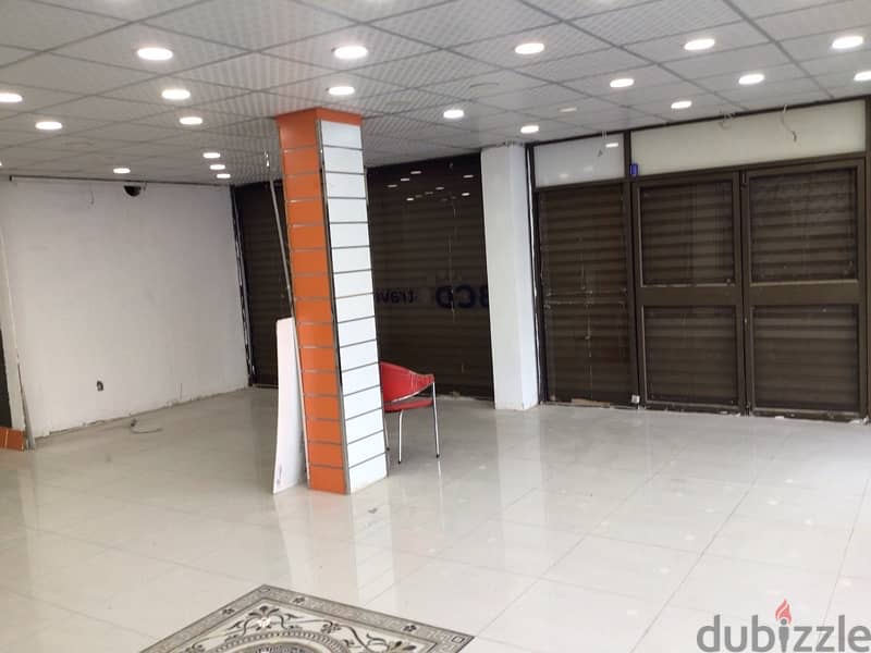 a huge commercial shop for rent in Ruwi near ok centre 11