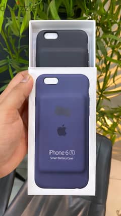 Apple Smart Battery Case for iPhone 6S Just as a New