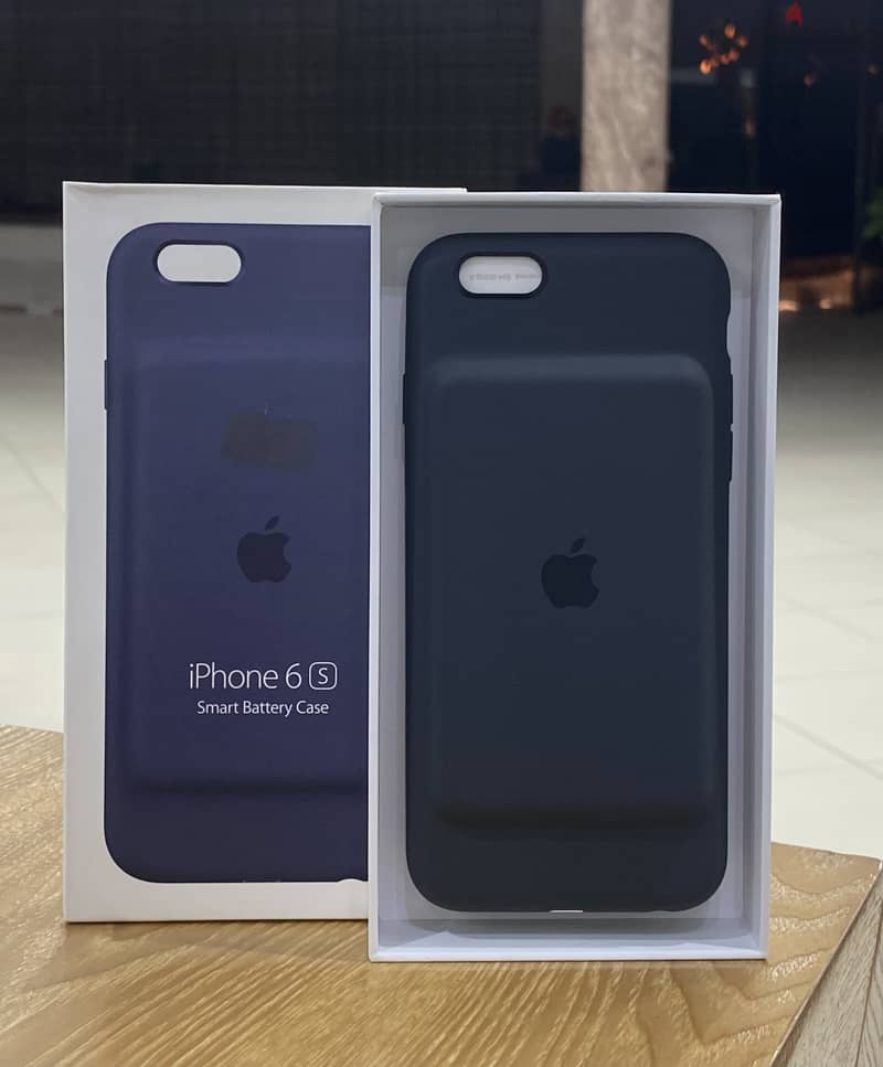 Apple Smart Battery Case for iPhone 6S Just as a New 2