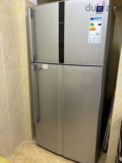 Refrigerator 0