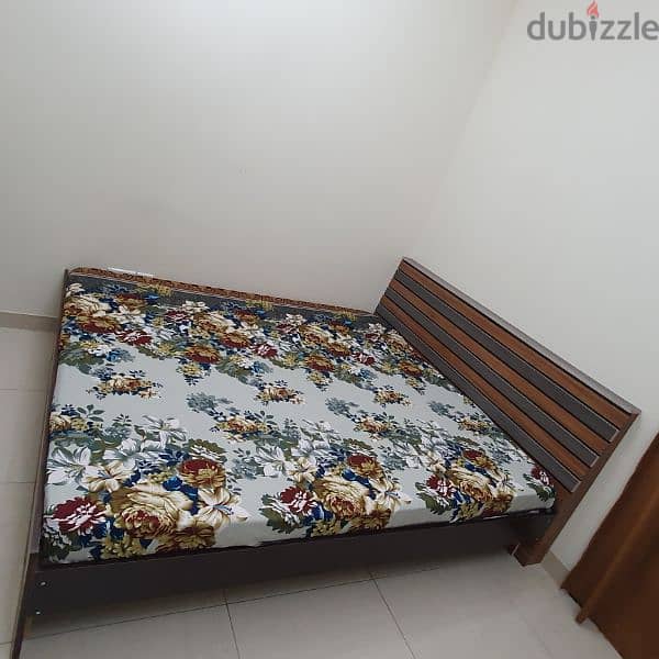 King size double bed 180cmx200cm  6by6.5 3