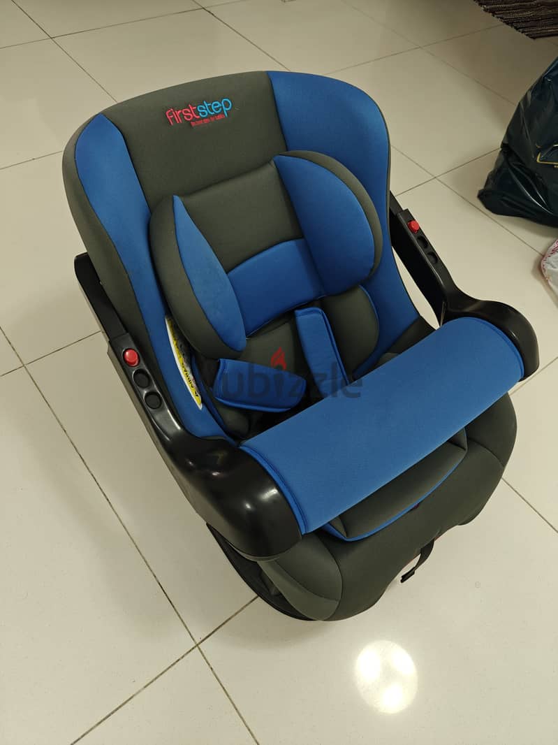 Baby Car Seat in new condition for RO 22 5