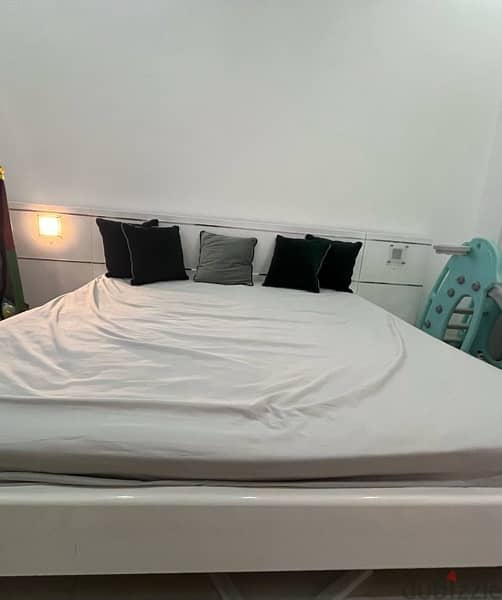 bed in good condition 1