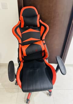 Computer / Gaming Chair for sale (used for a year) 0
