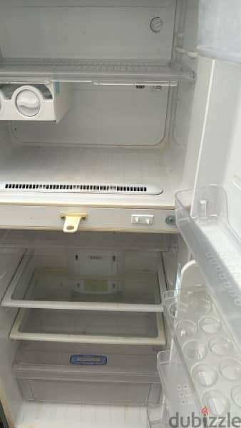 Frige for sale in good condition and good working 2