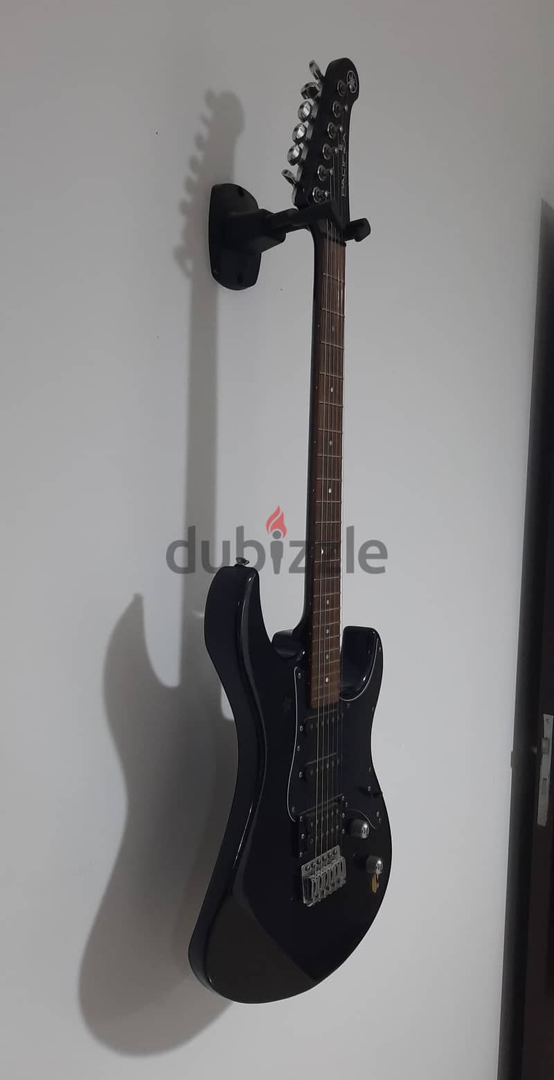 Yamaha pacifica guitar abd Fender amplifier 6