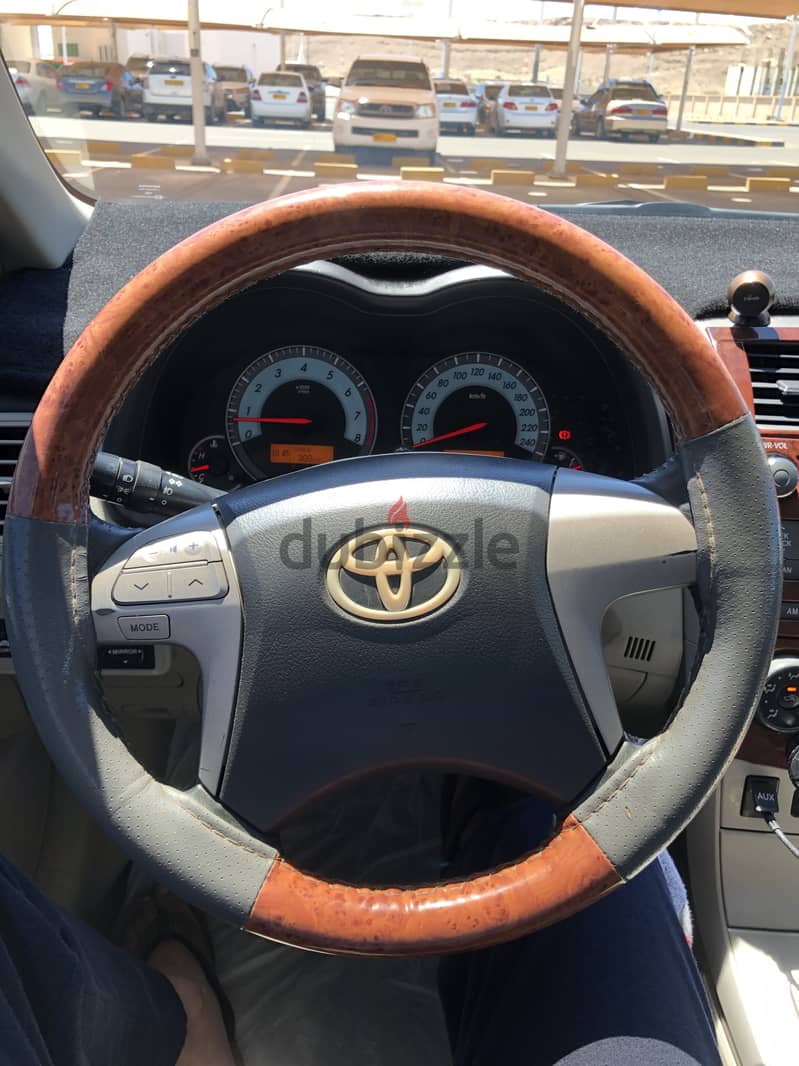 Toyota corolla 1.8 GCC specs 10