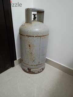 Gas Cylinder + Regulator + Pipe