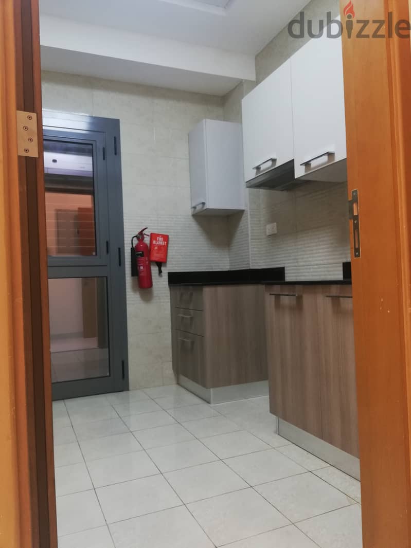 FLAT FOR RENT AT AL KHUWAIR 27 NEAR NOOR SHOOPING 2