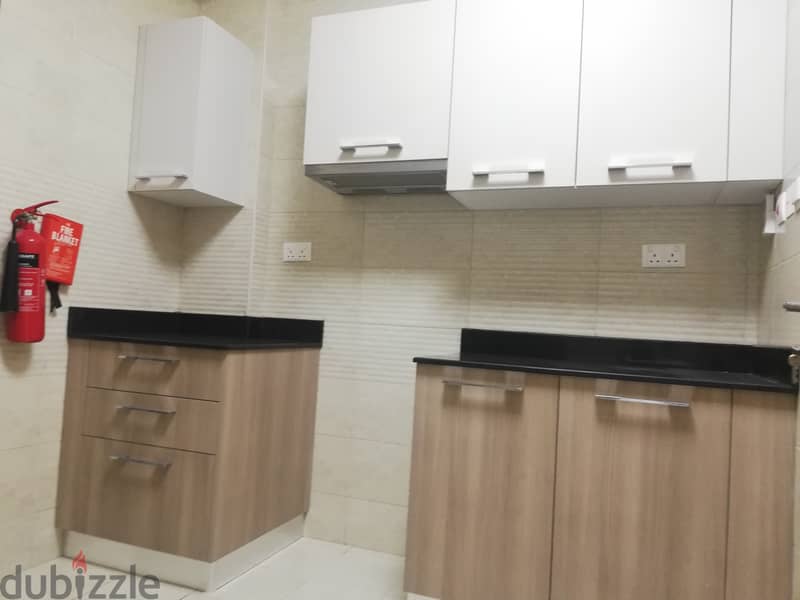 FLAT FOR RENT AT AL KHUWAIR 27 NEAR NOOR SHOOPING 8