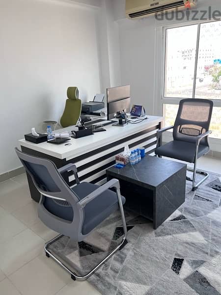 Office furniture for sale اثاث مكتب للبيع 8