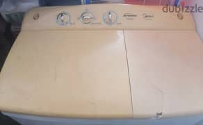 washer and dryer is in good condition 0