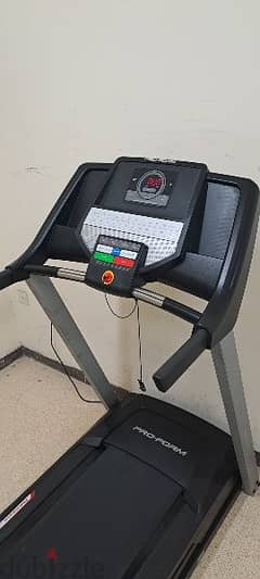 Treadmill 2.75hp Auto Incline Good Condition(Can be Delivere also)