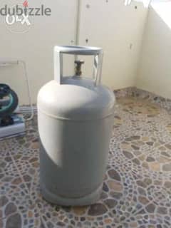 Gas cylender with Gas inside for sale. .