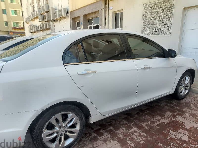 Geely Emgrand 7 2016 5