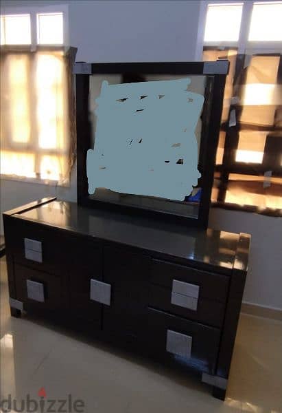 king size bid (200x200), side tables and dressing table 0