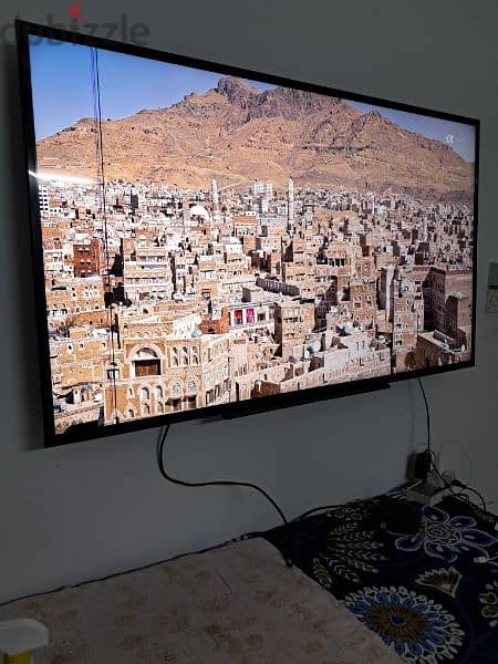 The TV is very good, it is Sony brand, it suports 4k HD with best sond 2